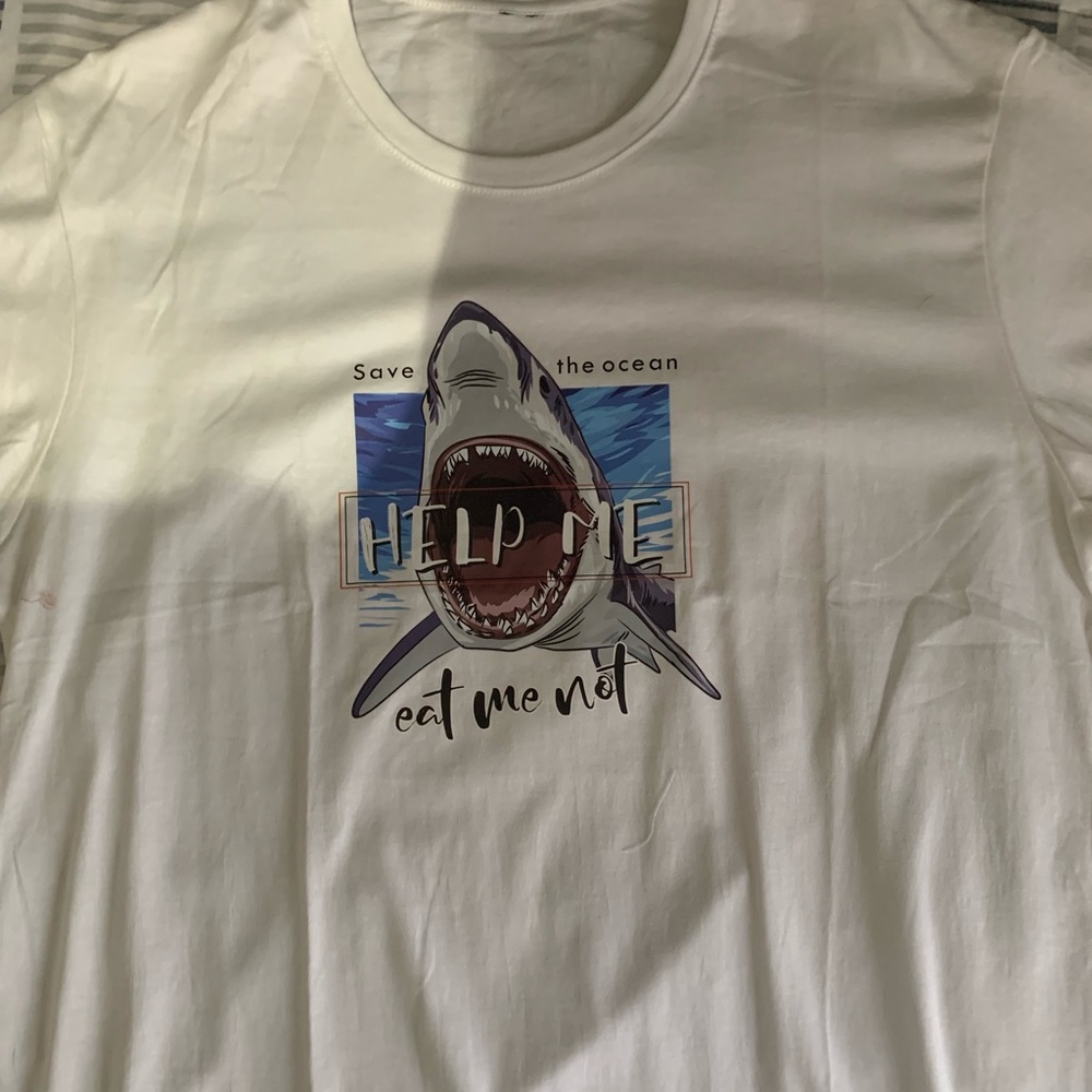 Shein t shirt